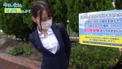 0002111_巨乳の日本人の女性が大量潮吹きするガンパコ素人ナンパのエチパコ - Japan on freefilmz.com