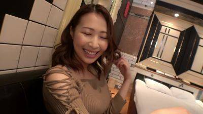 0002176_日本の女性が鬼ピスされるパコハメ販促MGS１９分動画 - Japan on freefilmz.com
