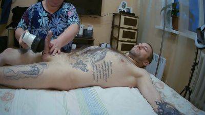 Back Massage Ended With Penis Massage And Masturbation - Russia on freefilmz.com