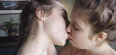 Big Booty Hot Big Boobed Lesbians Lick And Finger Each Other, Lesbian Video - Australia on freefilmz.com