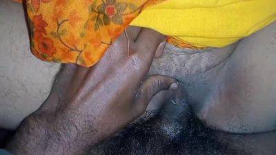 Bihari Bhabhi Winter Sex Video on freefilmz.com