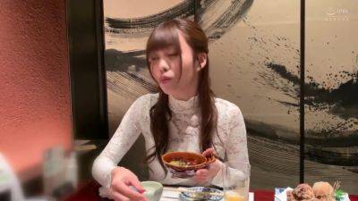 0002604_巨乳の日本の女性がエチハメMGS販促19分動画 - Japan on freefilmz.com