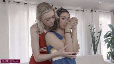 Amber Moore And Nina Nieves In Girlgirlxxx - Cheerleader Lesbians Stretch Their Pussies Out on freefilmz.com