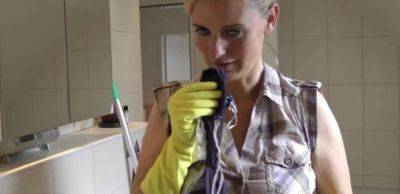 Fucked the horny cleaning lady - this is how household work works - Germany on freefilmz.com