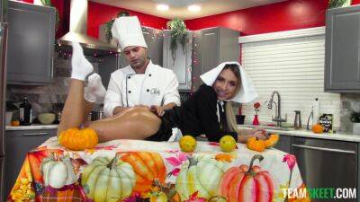 Amish slut fucked by the cook in pretty indecent XXX kinks on freefilmz.com