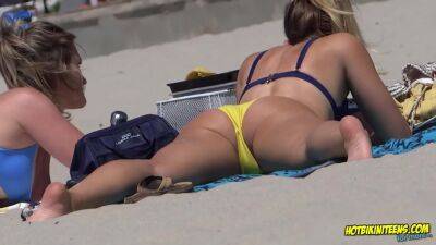 Yellow Bikini Thong Hot Ass Babe At The Beach on freefilmz.com