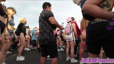 Hot big ass asian raver girl shaking her big ass cheeks at rave festival on freefilmz.com