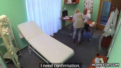 Blonde patient gets creampied on freefilmz.com