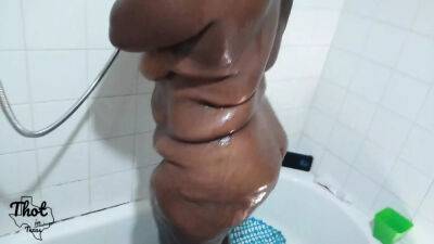 "Legs and Feet in Shower Before Blowjob" on freefilmz.com