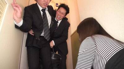 Japanese milf slut gives her cunt to her husband's coworker at dinner time! - Japan on freefilmz.com