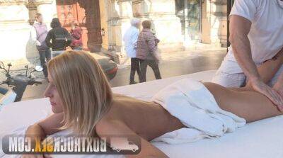 Hot Summer Gives a Foot Job in Public on freefilmz.com