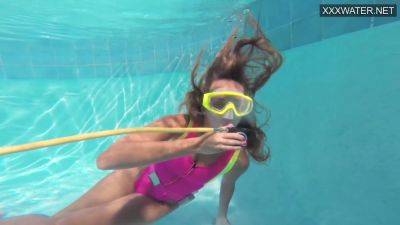 Cute Teen Irina Poplavok Swims Naked Underwater - Russia on freefilmz.com