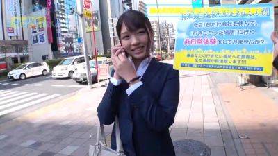 0000390_長身のスレンダー日本人女性がNTR素人ナンパセックス - Japan on freefilmz.com
