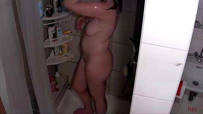 Shower Compilation on freefilmz.com