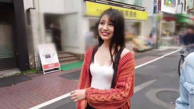 0000597_長身の日本人女性がグラインド騎乗位する素人ナンパ絶頂セックス - Japan on freefilmz.com