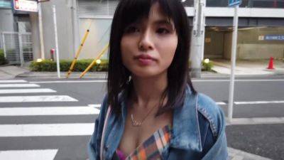 0000598_19歳の貧乳スレンダー日本人女性がガン突きされるセックス - Japan on freefilmz.com