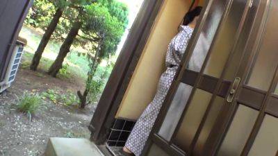0000818_日本人女性が盗撮されるNTR素人ナンパセックス - Japan on freefilmz.com