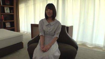 0001713_スレンダーの日本人女性がグラインド騎乗位する絶頂セックス - Japan on freefilmz.com