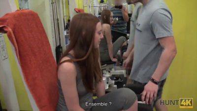 Young Czech couple goes wild in the lapin de gym: Un relations-of-friend POV - Czech Republic on freefilmz.com