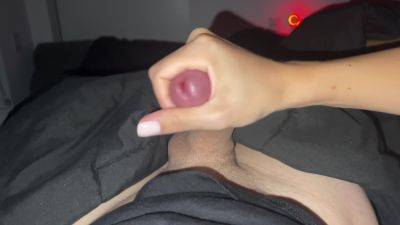 I Woke Up My Stepsister In The Night To Make Me Cum on freefilmz.com