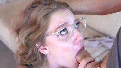 Nerdy teen gets fucked hard for the first time on freefilmz.com