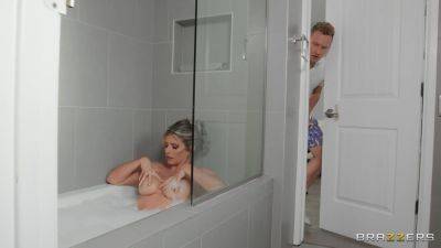 Spicy sex treat for mommy after the needy stepson spies on her in the tub on freefilmz.com