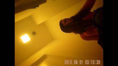 Paulina spy in toilet (pis, voyeur, toilet) - Russia on freefilmz.com