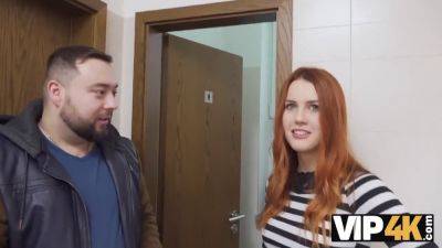 Watch how Hunter Si scopa a wealthy redhead in the public part of town - Czech Republic on freefilmz.com