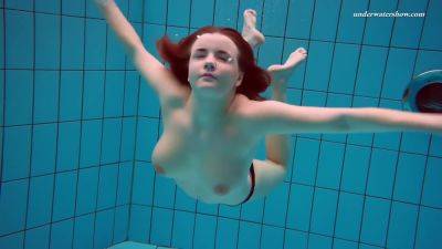 Fun Czech Babe Vesta Swims Naked And Horny - Czech Republic on freefilmz.com