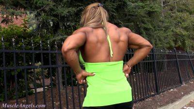 Maria Segura Female Muscle on freefilmz.com