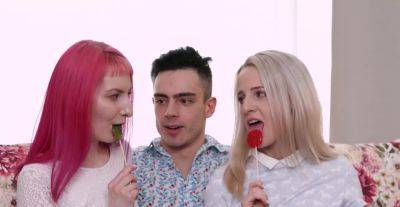 18videoz - Alien Fox - Hanna Rey - Teens share lollipop and cock on freefilmz.com