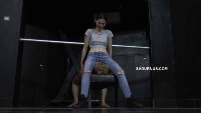 Mia Evans In Sitting On My Face In Jeans on freefilmz.com