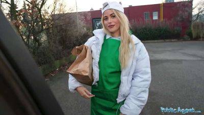 Blonde Waitress Public Blowjob on freefilmz.com