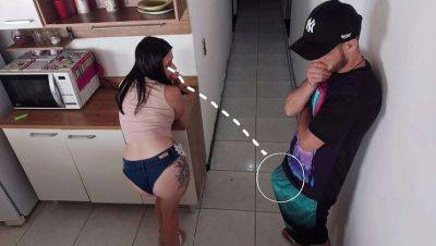 Latin Wife Cheats with Hubby's Friend in Homemade Video - Brazil on freefilmz.com