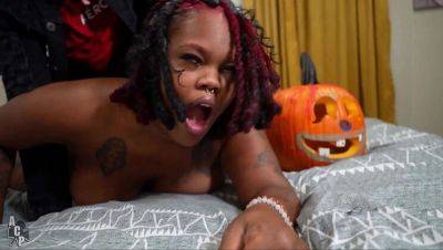 Big Tits Brattty Bae and Siren Nudist Get Fucked by Clown in Halloween Threesome on freefilmz.com