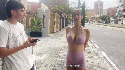 Fucking a Latina Pornstar on the Street on freefilmz.com