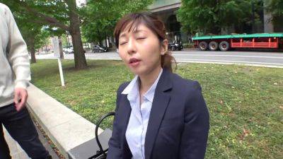 0001727_日本人の女性がガンパコされる素人ナンパのセクース - Japan on freefilmz.com