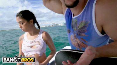 J Mac's hardcore Cuban rescue with Vanessa Sky off Miami coast - Cuba on freefilmz.com