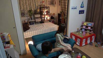 0001796_スレンダーの日本人の女性が盗撮されるハメハメ - Japan on freefilmz.com