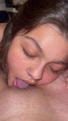Close-up Horny lesbian bestie eats my trimmed pussy on freefilmz.com