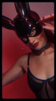 #Bunnyears #Latexsuit #Blacksuit #Catsuit #Bodygoals - Sex Cam on freefilmz.com