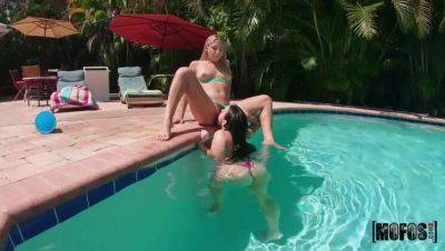 Abella Danger & Payton Preslee: Bikini-Clad Big Tits & Big Ass Action on freefilmz.com
