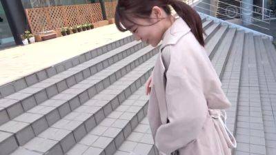 0002929_スレンダーの日本人女性がガン突きされるハメパコ - Japan on freefilmz.com
