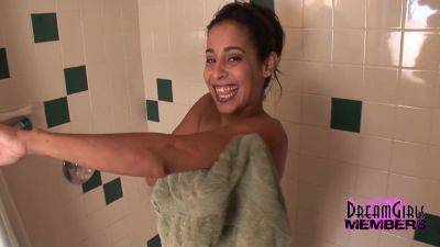 Hot Fit Latina Strips Nude And Showers on freefilmz.com
