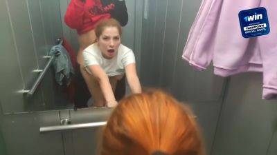 Babbylittle - Sex In The Elevator With A Neighbor. Deep Blowjob on freefilmz.com