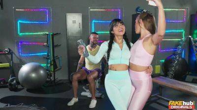 Sporty broads share cock in insane threesome at the gym on freefilmz.com