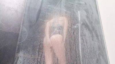 Masturbates To Squirting Orgasm In Shower on freefilmz.com