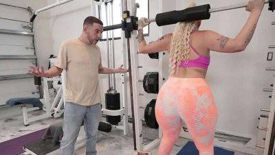 Lucky coach gets to bang his mature client with a massive butt on freefilmz.com