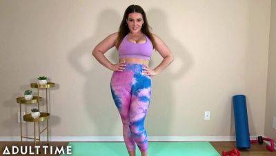 Natasha Nice's Full Body Workout - Big Natural Tits in Yoga Pants on freefilmz.com