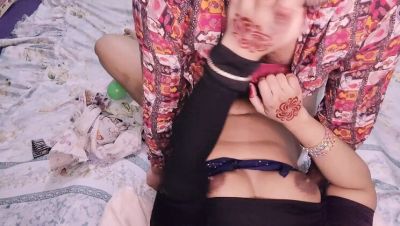 Indian Lesbian Girl Fucks BF's Friend - Hindi Dirty Talk & Moaning - Desi Homemade Sex - India - Pakistan on freefilmz.com